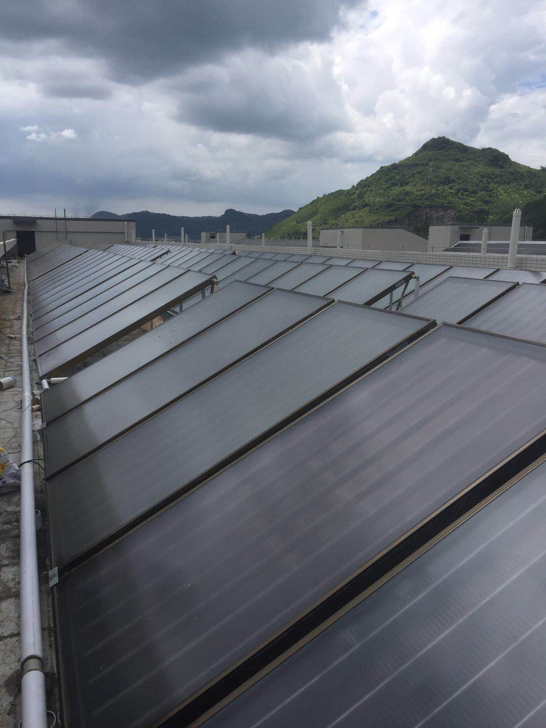 1734330682131912.jpg 1734330682131912.jpg